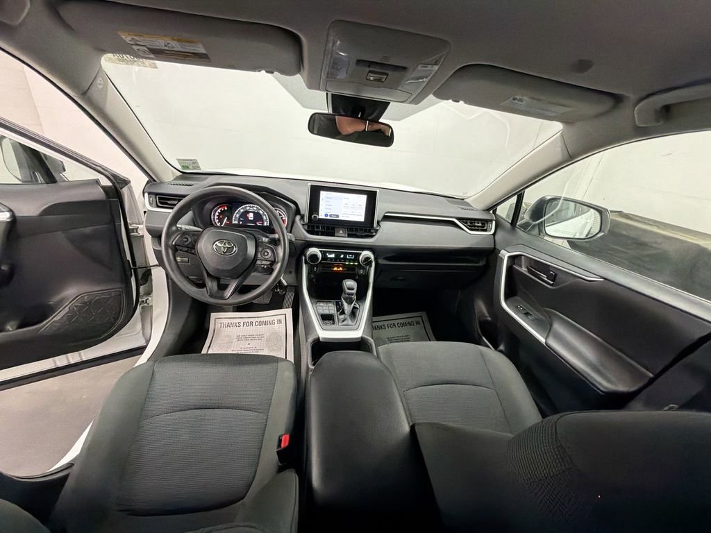 Used 2024 Toyota RAV4 LE image 18