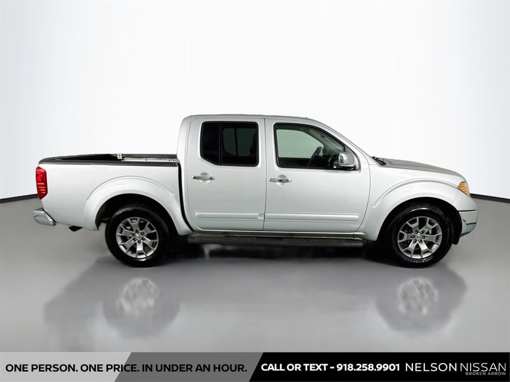 Used 2019 Nissan Frontier SL RWD image 4