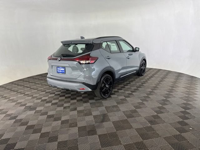 Used 2021 Nissan Kicks SR FWD image 6