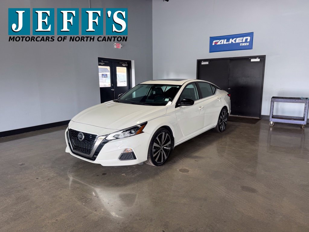 Used 2019 Nissan Altima 2.5 SR w/ SR Premium Package AWD/4WD image 1