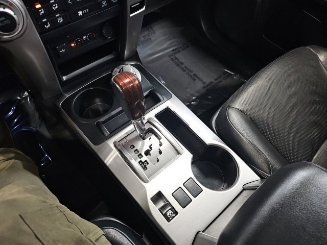 Used 2020 Toyota 4Runner Limited AWD/4WD image 23