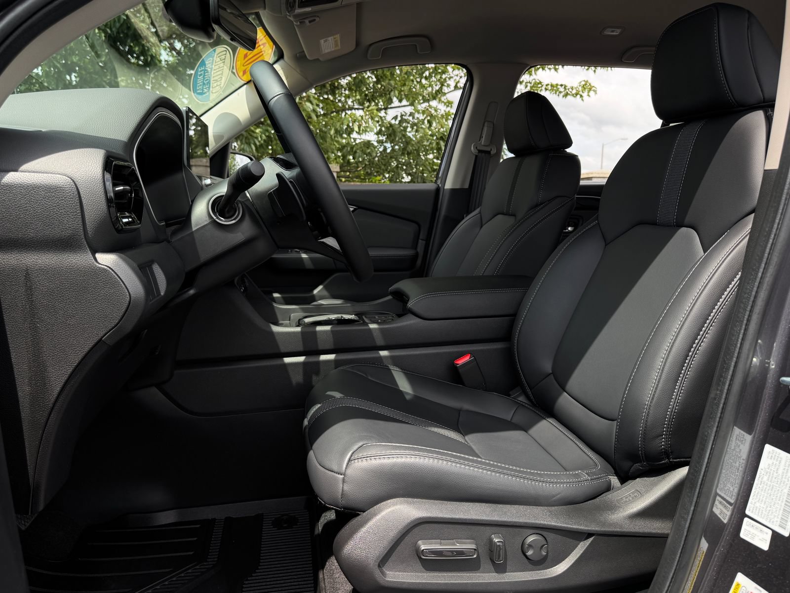 Certified 2026 Honda Passport RTL image 12