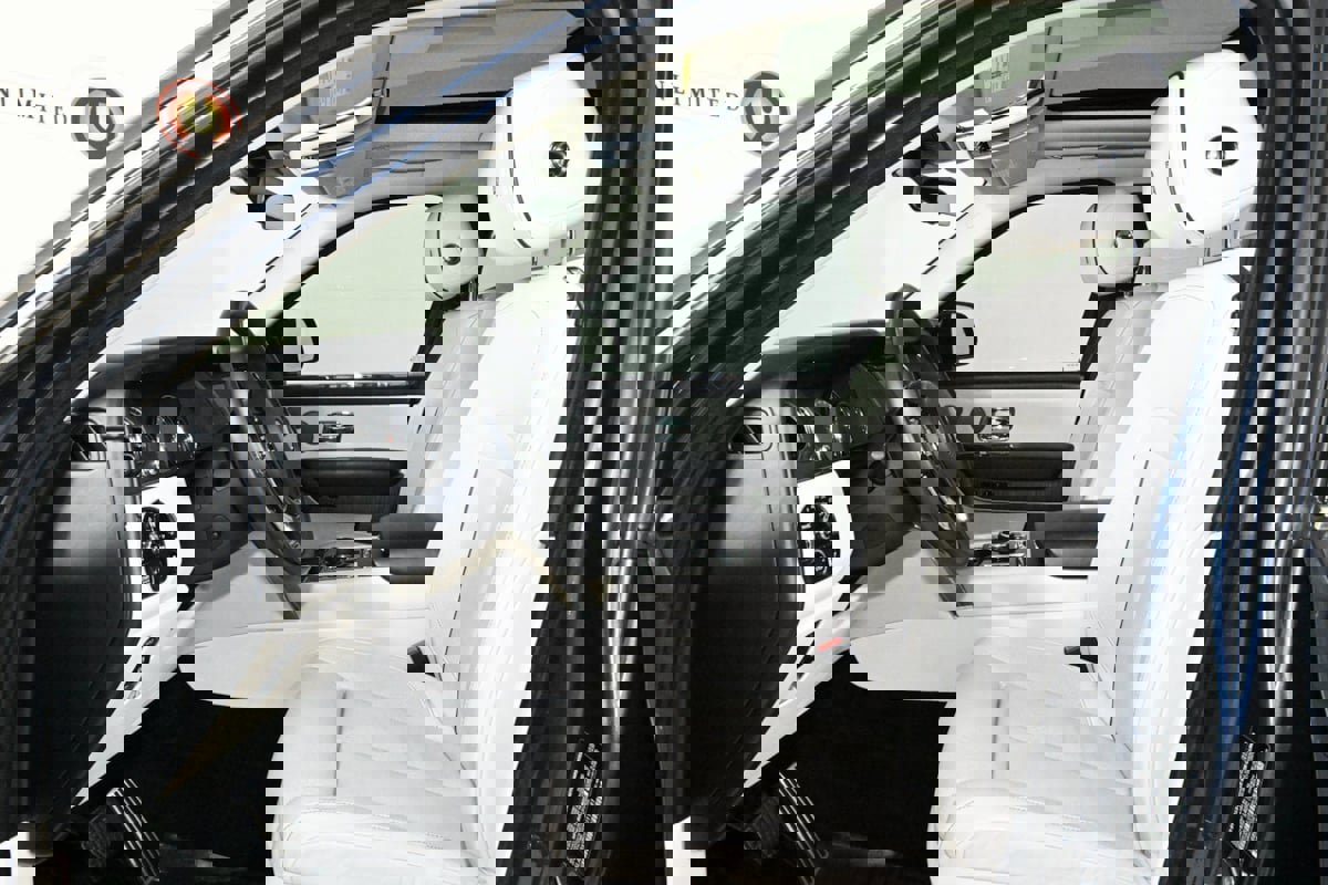 Used 2019 Rolls-Royce Cullinan image 12