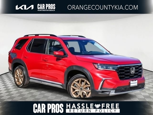 Used 2024 Honda Pilot Touring image 1