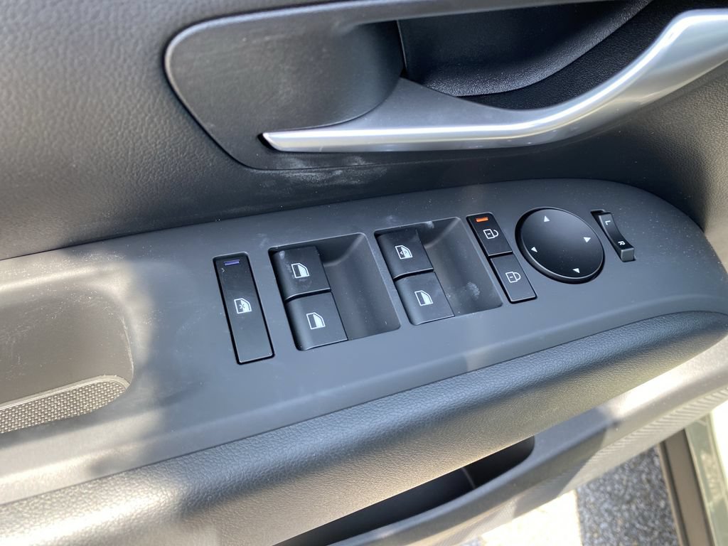 New 2027 Hyundai Santa Cruz SE FWD image 18