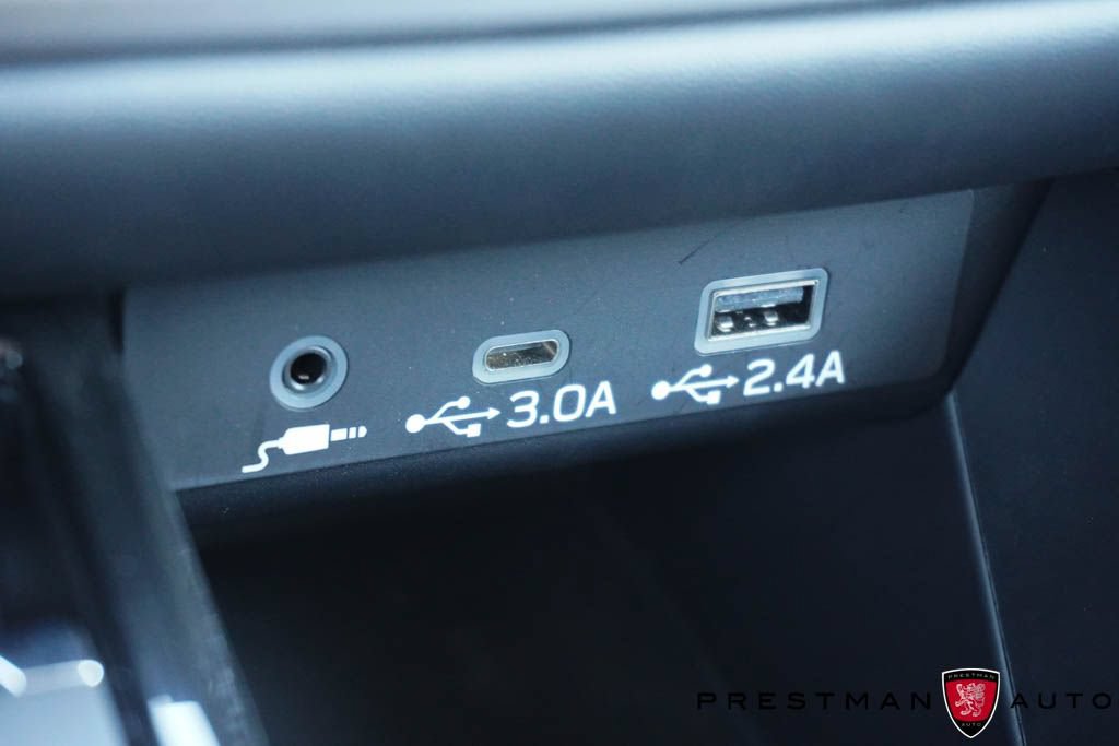 Used 2025 Subaru Outback Touring XT AWD/4WD image 41