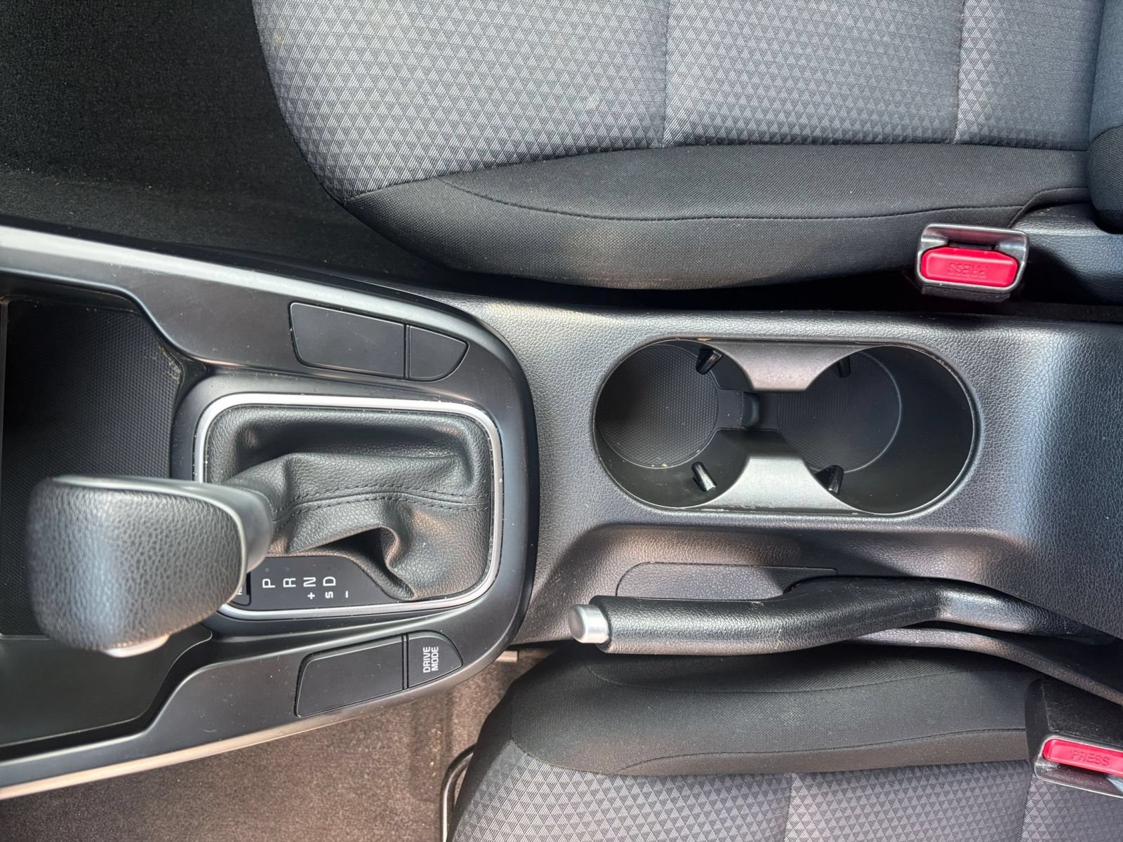 Used 2025 Kia Soul LX w/ LX Technology Package FWD image 38
