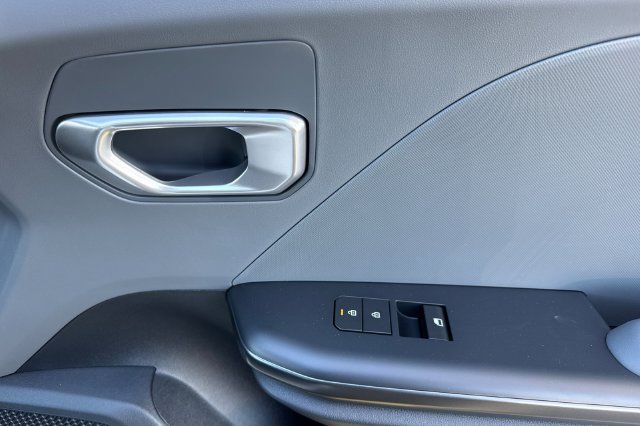 New 2026 Kia K4 FWD image 20