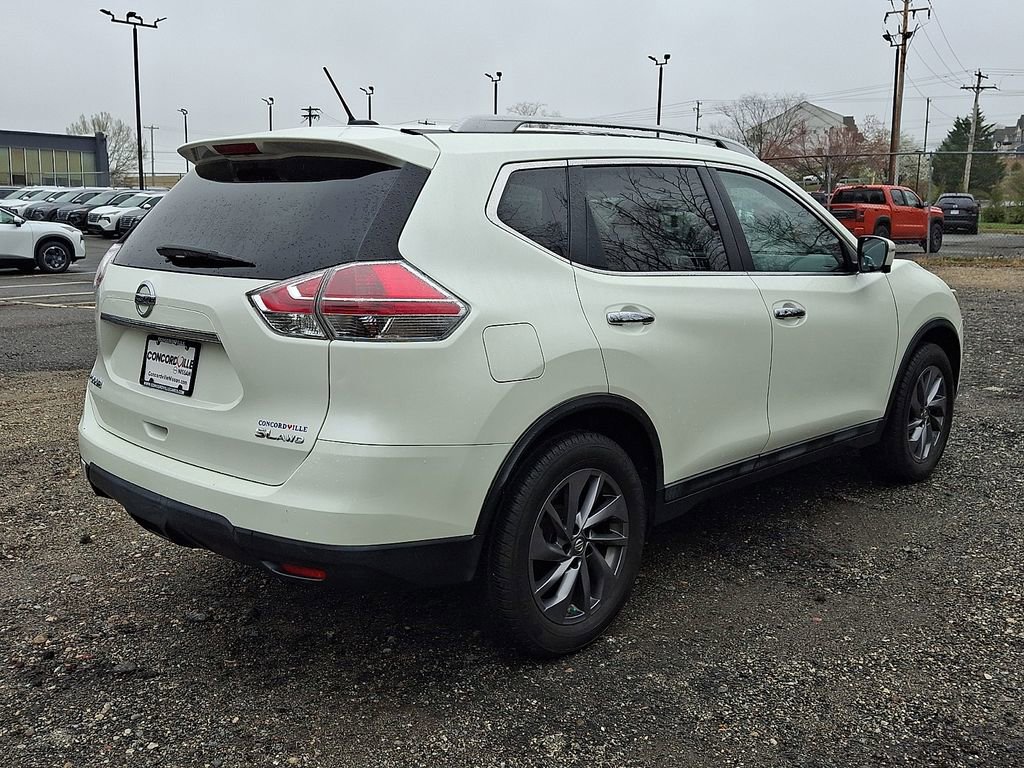Used 2016 Nissan Rogue SL w/ SL Premium Package image 6