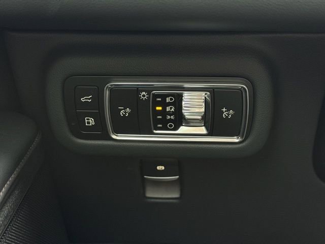 New 2026 Lincoln Nautilus Premier w/ Equipment Group 102A image 35