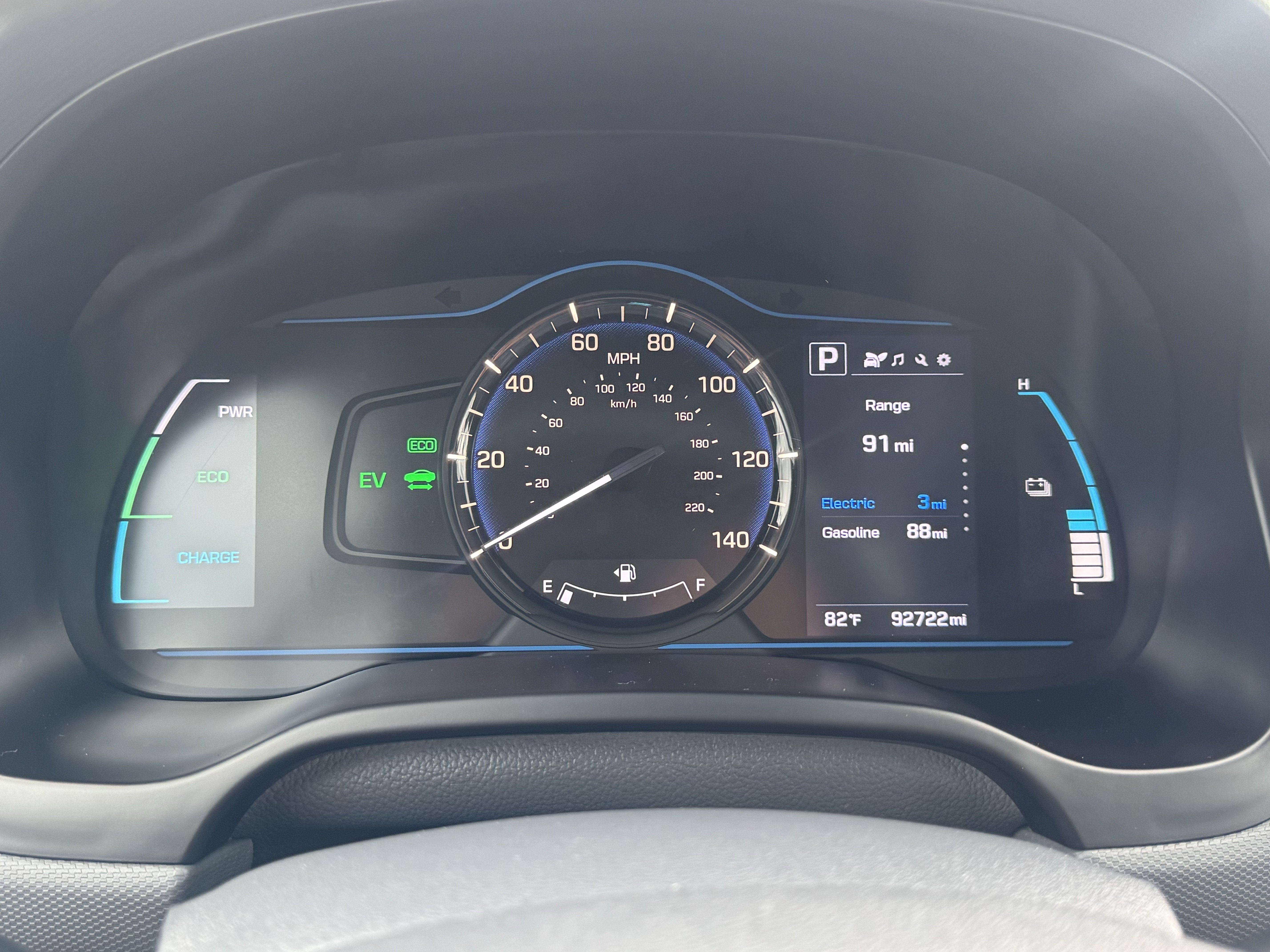 Used 2019 Hyundai Ioniq Plug-In Hybrid FWD image 20