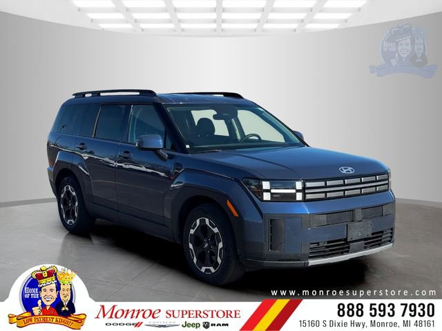 Used 2025 Hyundai Santa Fe SEL image 1