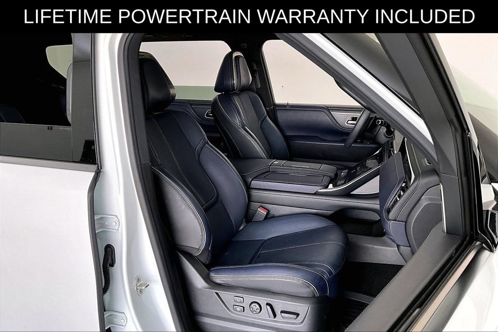 Certified 2026 INFINITI QX80 4WD w/ Sport Exterior Package image 9
