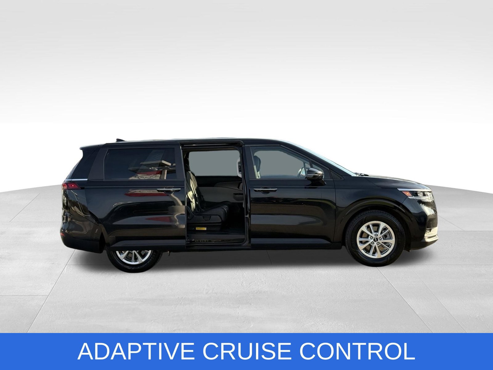 Used 2022 Kia Carnival LX FWD image 20