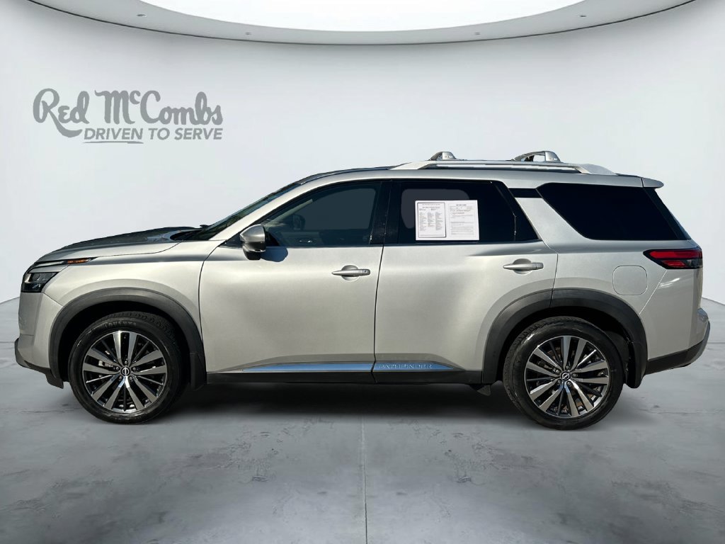 Used 2022 Nissan Pathfinder Platinum w/ Cargo Package FWD image 8