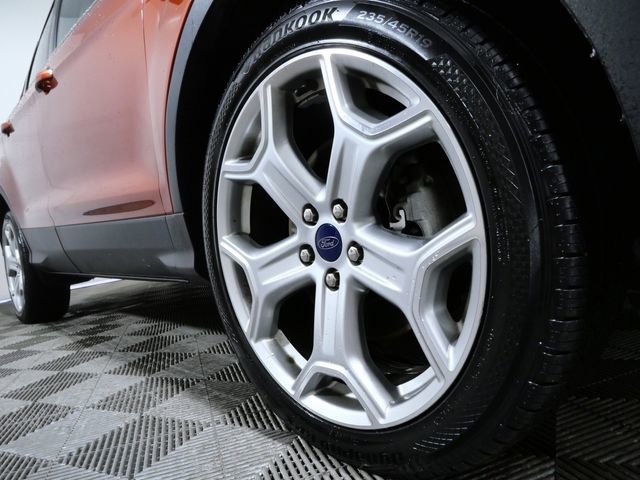 Certified 2019 Ford Escape Titanium image 2