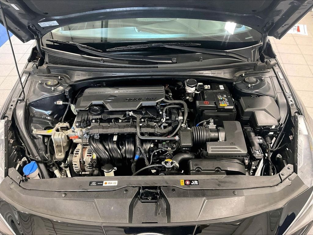 Used 2023 Hyundai Elantra SEL w/ Convenience Package FWD image 29