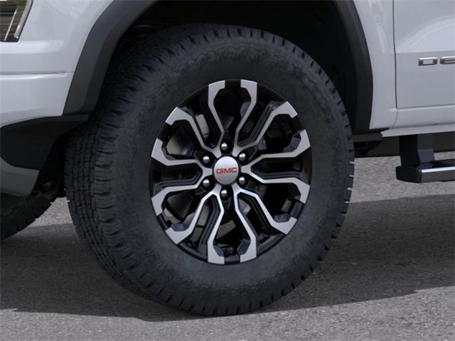 New 2026 GMC Canyon Denali image 9