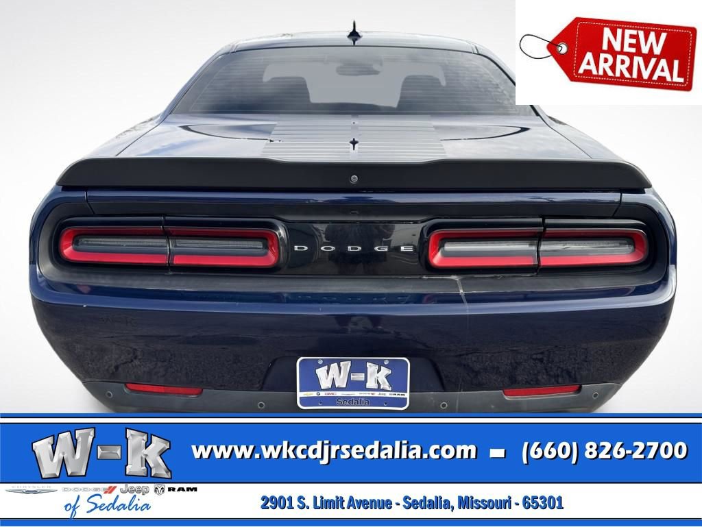 Used 2017 Dodge Challenger SXT Plus image 5