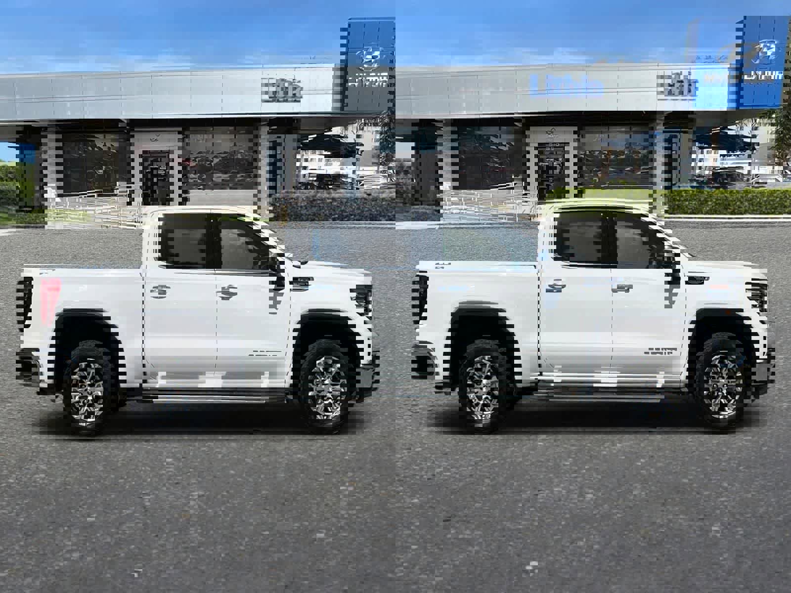 Used 2023 GMC Sierra 1500 SLT w/ SLT Convenience Package image 9