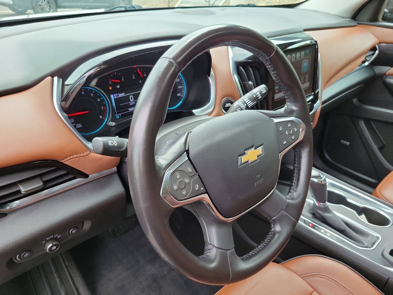 Used 2019 Chevrolet Traverse High Country w/ LPO, Floor Liner Package AWD/4WD image 11