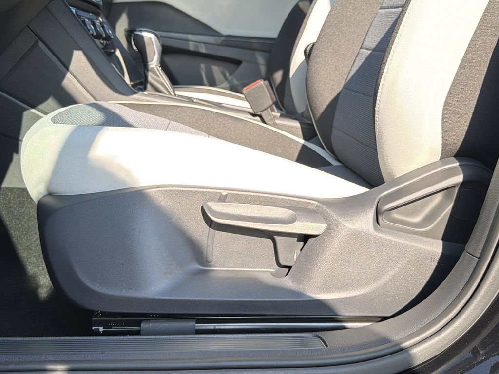 New 2026 Volkswagen Taos S FWD image 21