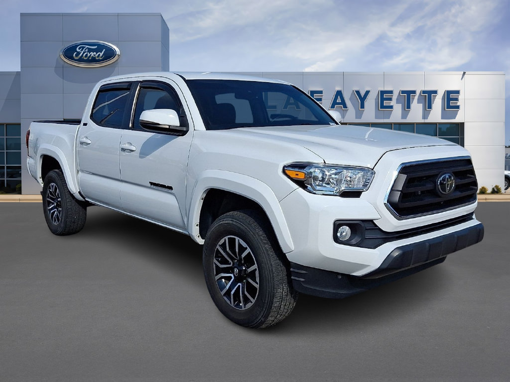 Used 2022 Toyota Tacoma SR5 w/ Technology Package