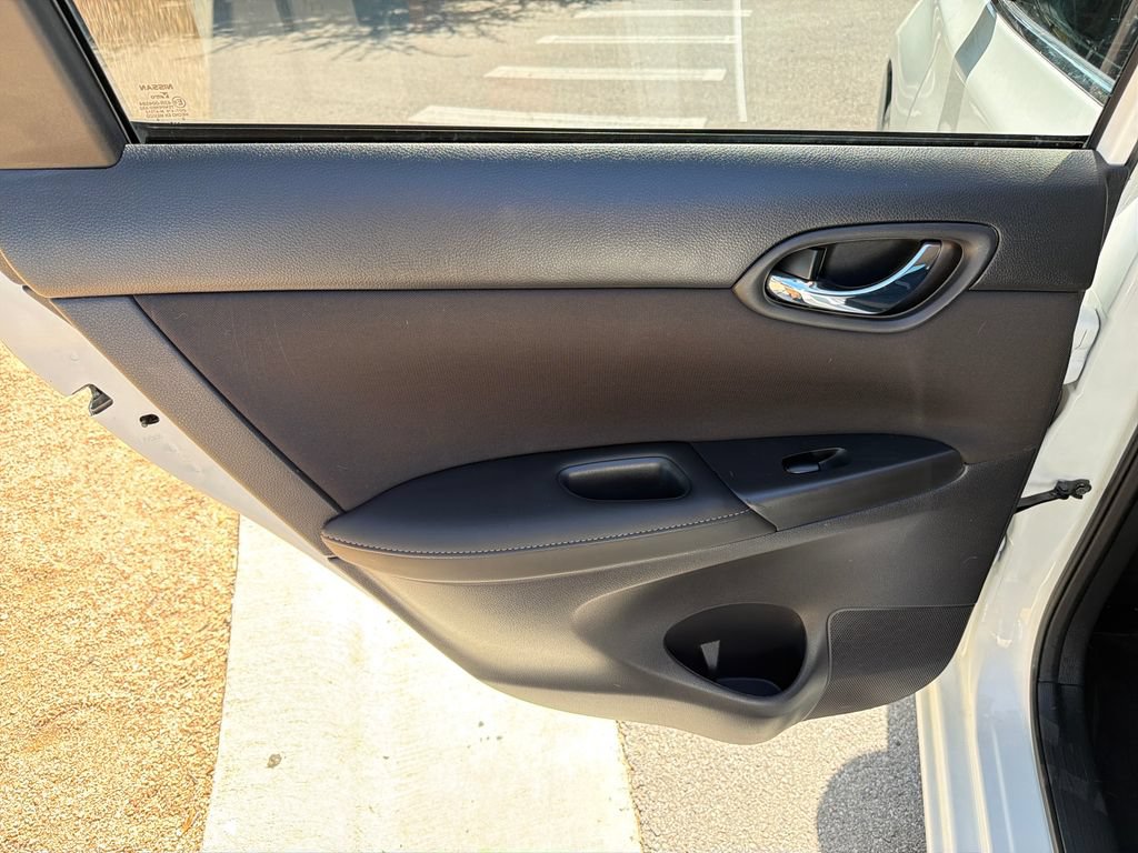 Used 2018 Nissan Sentra S FWD image 32