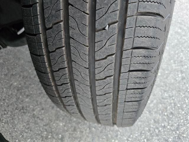 Used 2022 Toyota Tacoma TRD Off-Road image 28