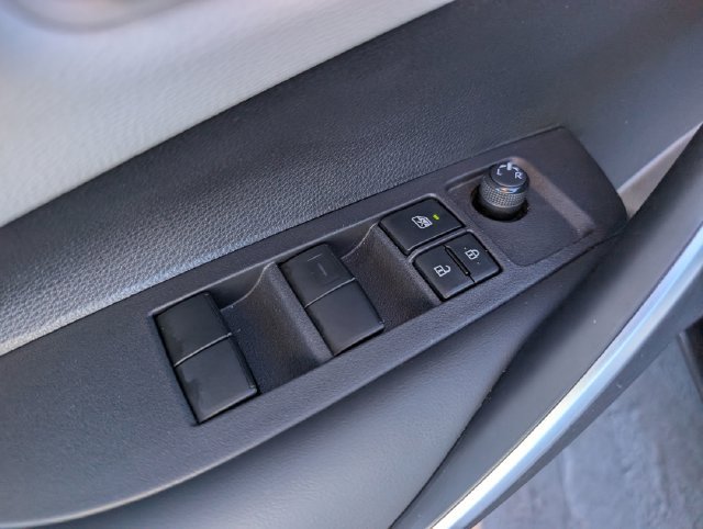 Used 2024 Toyota Corolla SE FWD image 16