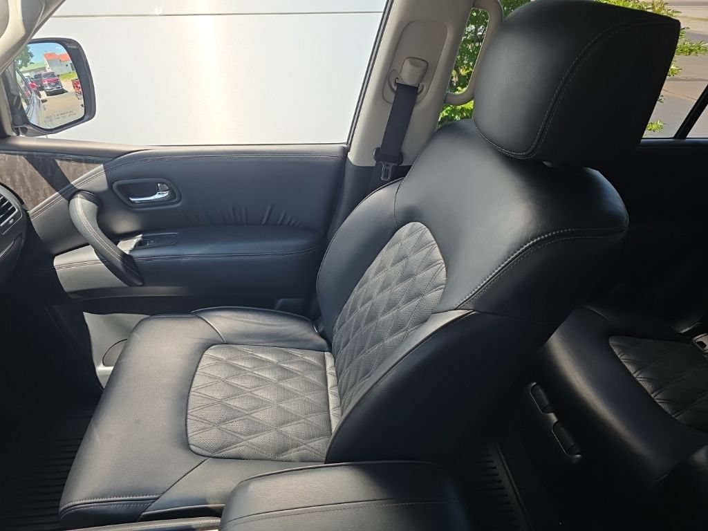 Used 2023 Nissan Armada Platinum w/ Captain's Chairs Package AWD/4WD image 31