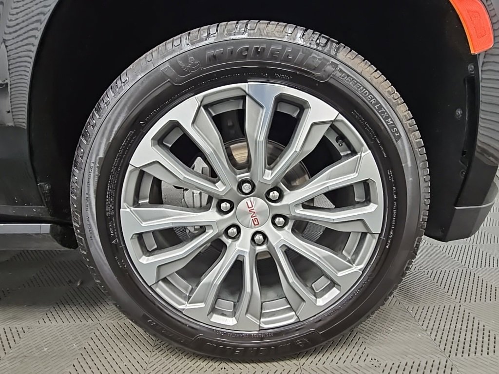 Used 2021 GMC Yukon XL Denali w/ Denali Premium Package image 53