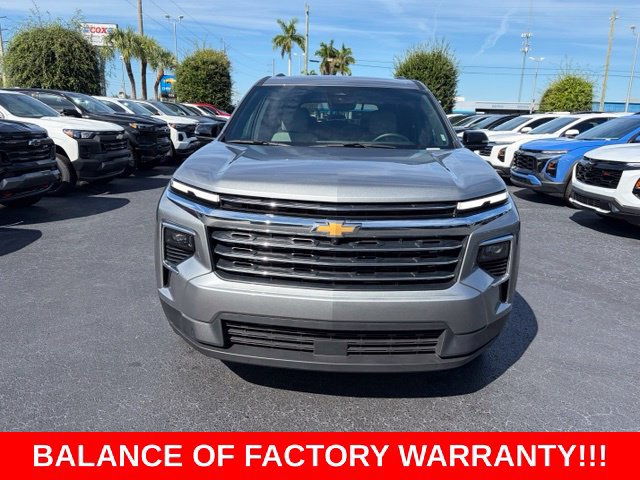 Certified 2026 Chevrolet Traverse LT w/ Driver Confidence Package FWD image 2