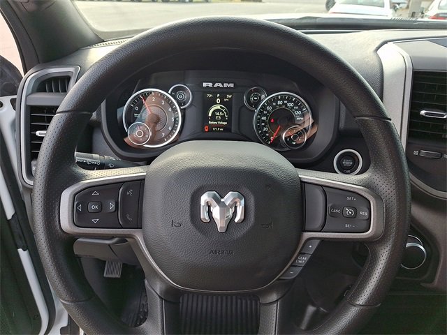 Used 2024 RAM 2500 Tradesman w/ Chrome Appearance Group image 17