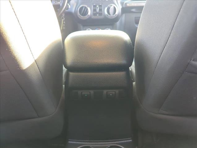 Used 2012 Jeep Wrangler Unlimited Sport image 18