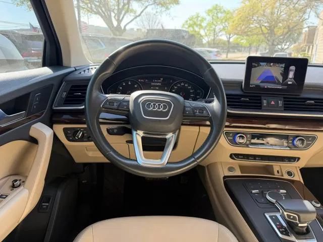Used 2019 Audi Q5 2.0T Premium AWD/4WD image 44