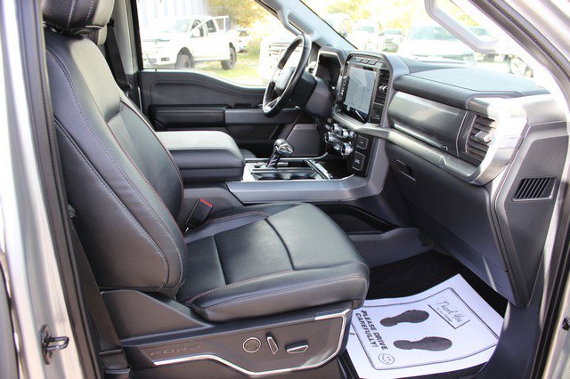 Used 2022 Ford F150 Lariat w/ Equipment Group 502A High image 17