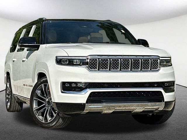 Used 2025 Jeep Grand Wagoneer L Series III w/ Rear Seat Video Group 1 AWD/4WD image 2