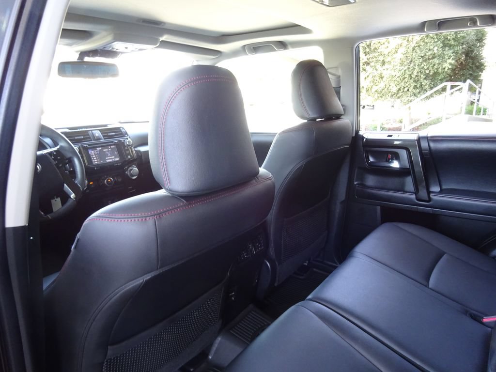 Used 2019 Toyota 4Runner TRD Off-Road Premium AWD/4WD image 20