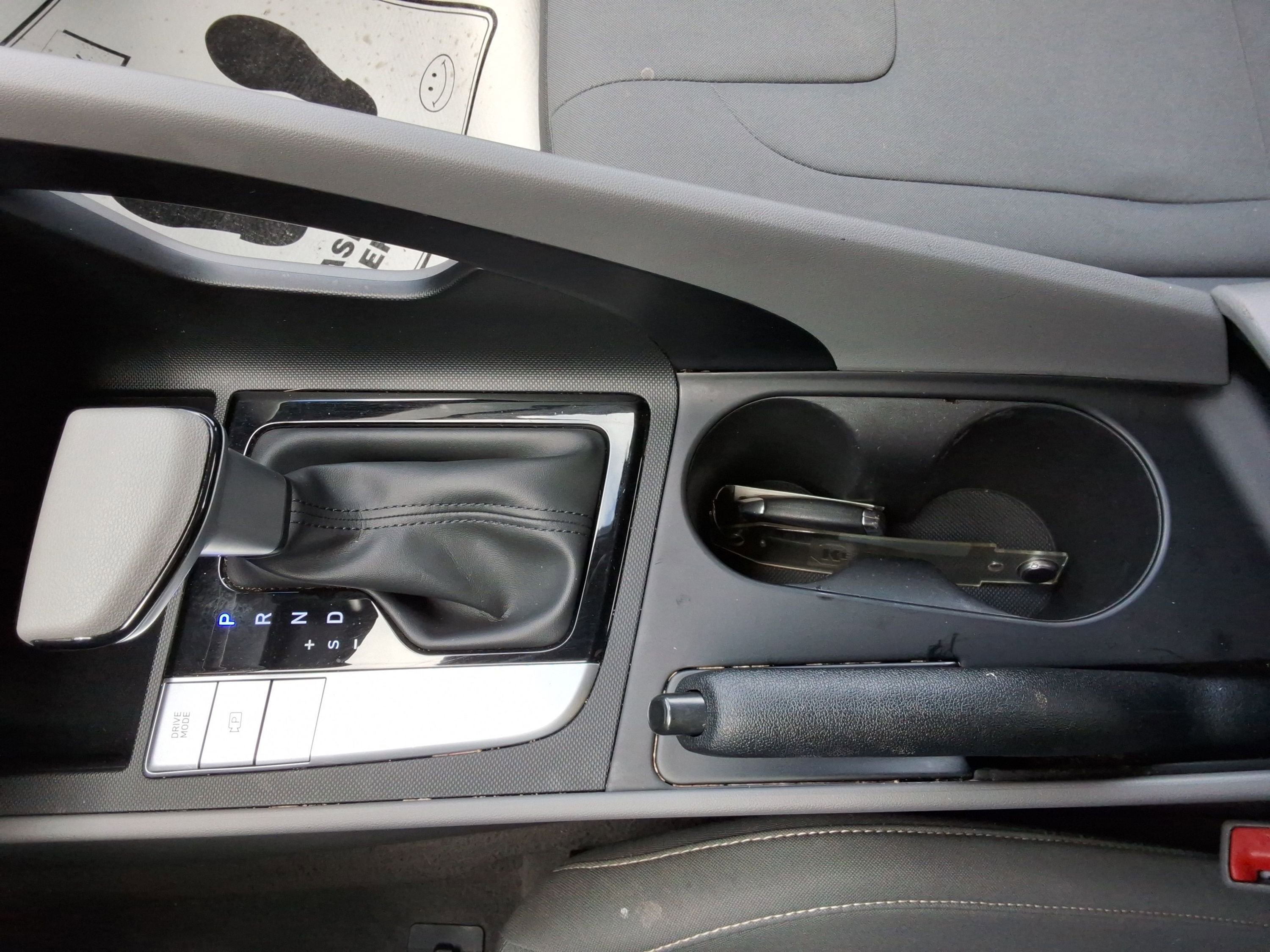 Used 2023 Hyundai Elantra SEL image 18