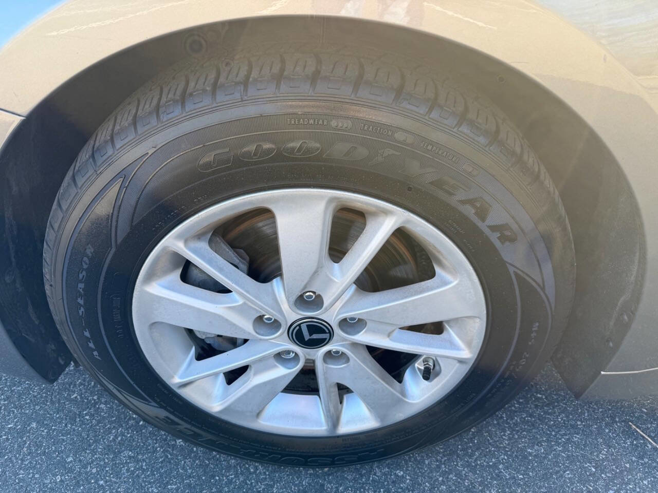 Used 2016 Kia Optima LX image 19