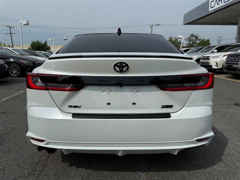 Used 2025 Toyota Camry XSE FWD image 7