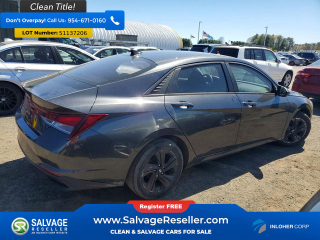 Used 2021 Hyundai Elantra SEL FWD image 4