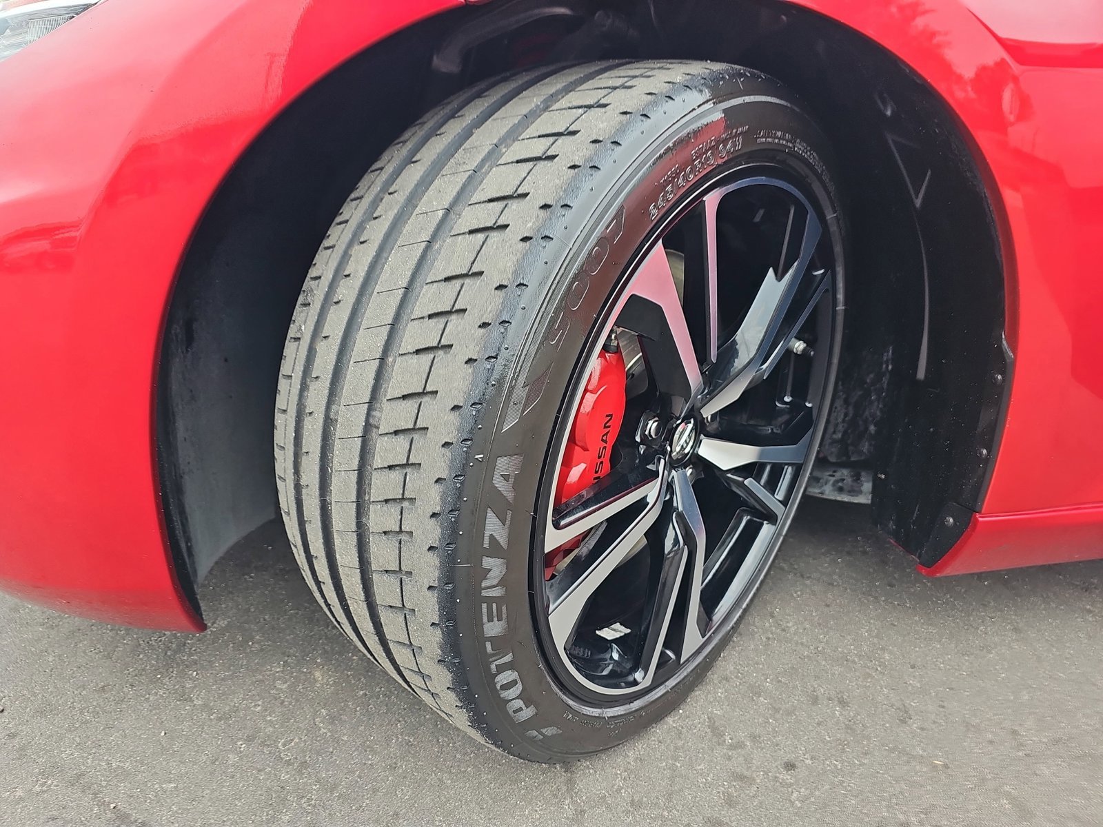 Used 2020 Nissan 370Z w/ Sport Package RWD image 29