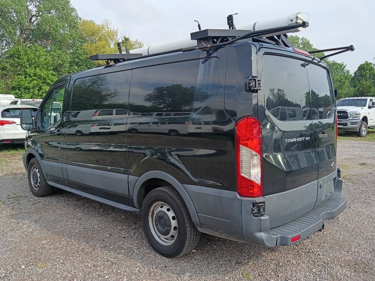 Used 2015 Ford Transit 150 130 Low Roof RWD image 7