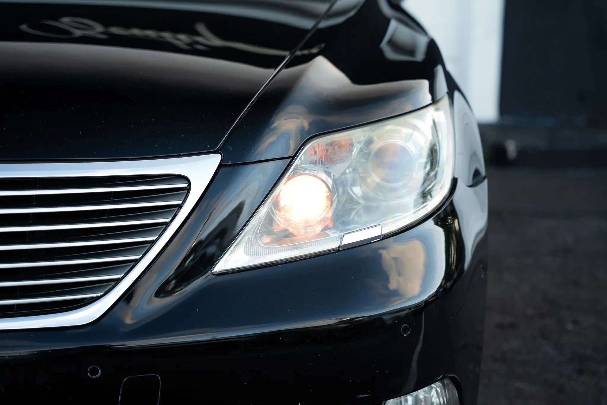 Used 2008 Lexus LS 460 RWD image 8
