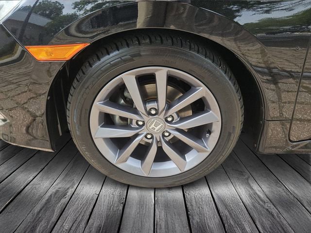 Used 2019 Honda Civic EX image 9