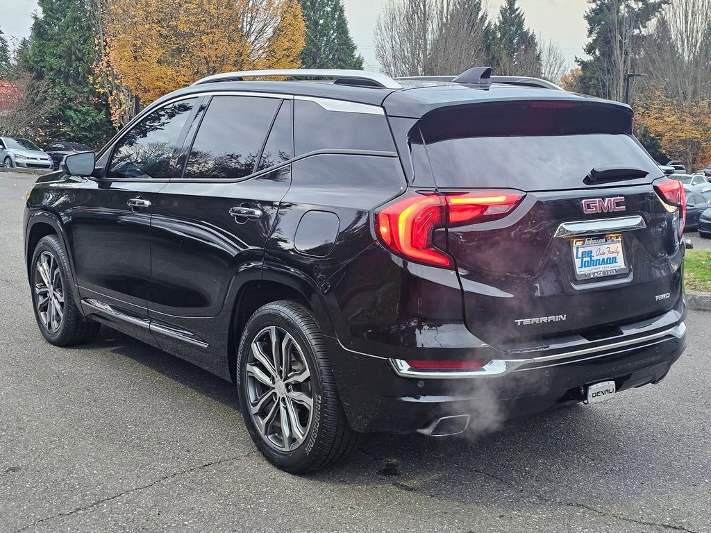 Used 2018 GMC Terrain Denali w/ Advanced Safety Package image 7