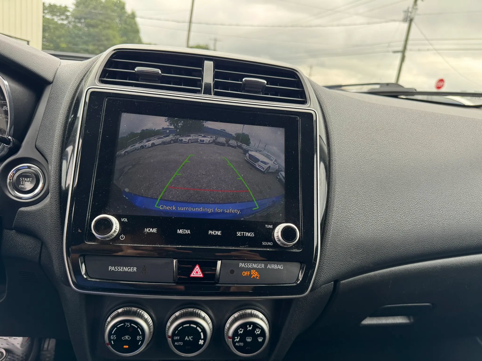 Used 2020 Mitsubishi Outlander Sport SE AWD/4WD image 18