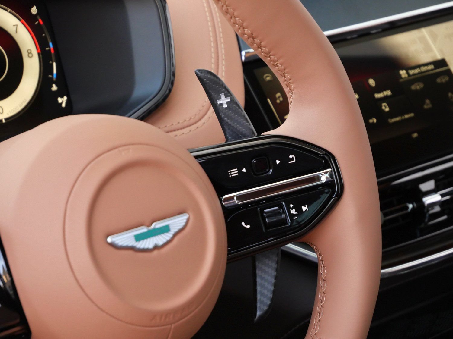 New 2026 Aston Martin DBX 707 AWD/4WD image 16